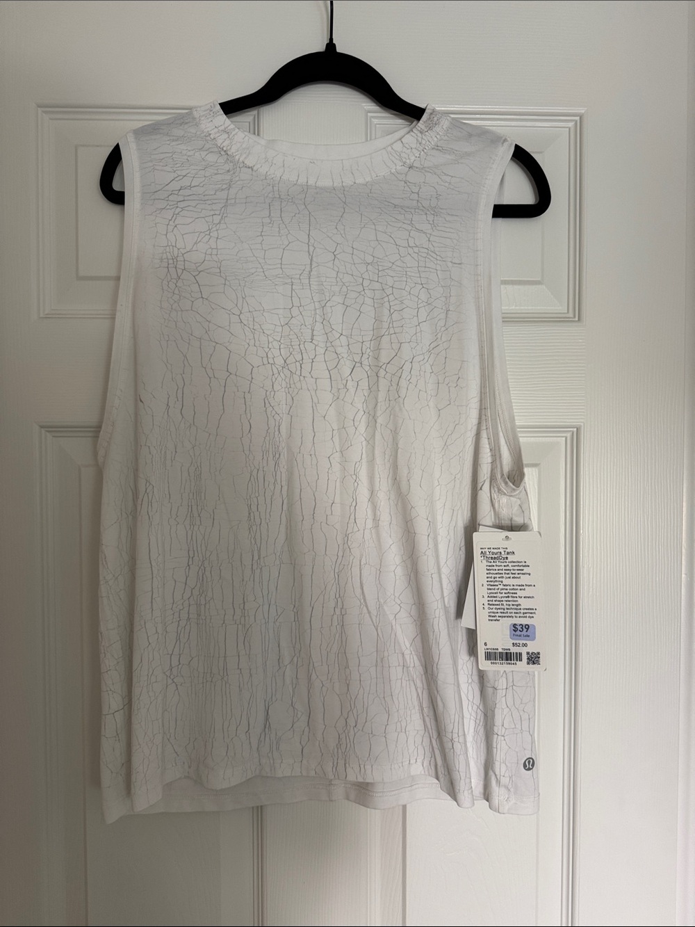 BNWT Lululemon athletica all yours tank threadDye. Size 6